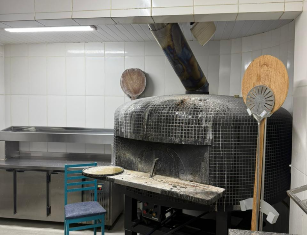 Incêndio assusta clientes após princípio de fogo em restaurante - Foto: Divulgação/CBMSC