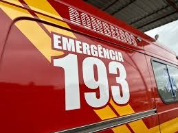Mulher é encontrada inconsciente com ferimento no pescoço e mobiliza bombeiros em Imbituba