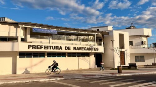 Navegantes celebra 64 anos e atendimento de serviços públicos é alterado nesta quarta-feira