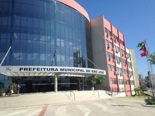 Prefeitura de São José alerta para golpe com falso aviso de alvará