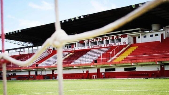 Reformulação no elenco: Hercílio Luz anuncia saída de 14 jogadores após fim de contratos