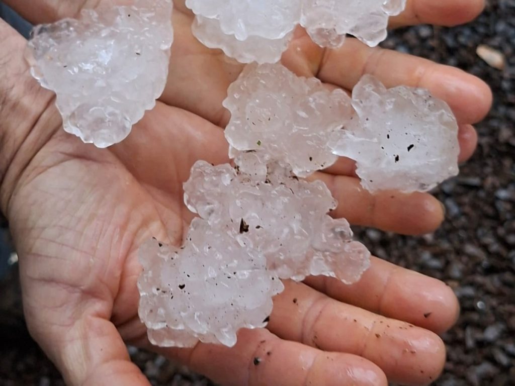Sete municípios de SC decretam emergência após temporal com granizo - Foto: Divulgação/SDC