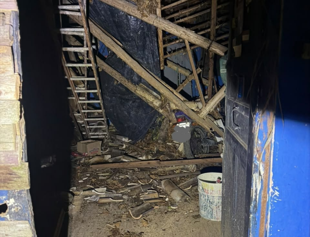 Telhado de casa desaba e mobiliza bombeiros em Siderópolis