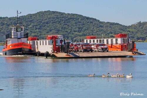 Travessia de balsa em Laguna tem paralisação prorrogada