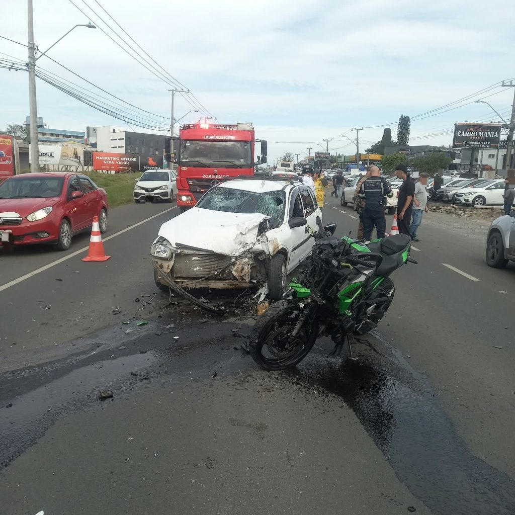 Acidente na SC-445 deixa motociclista de 24 anos ferido em Içara - Foto: Divulgação/CBMSC