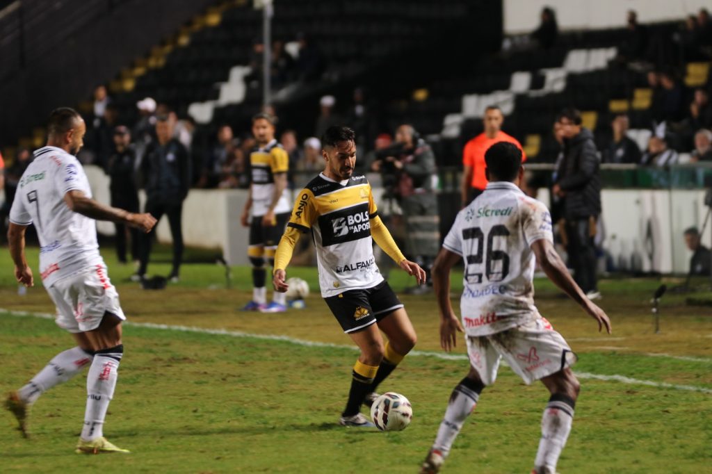 Criciúma x Operário é remarcado para esta terça-feira - Foto: Celso da Luz/Criciúma E.C.