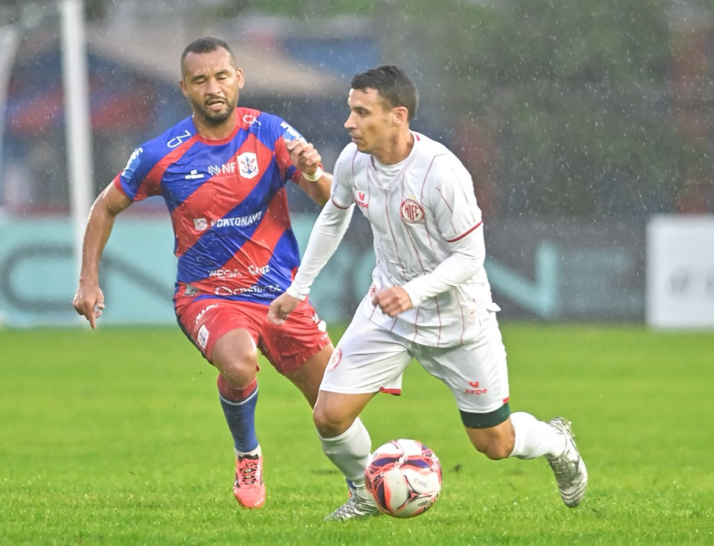 Hercílio Luz perde para o Marcílio Dias na Copa SC - Foto: Divulgação/Tiago Winter