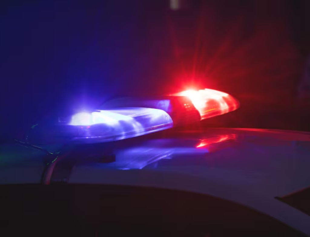 Homem é atropelado e esfaqueado após discussão em Imbituba - Imagem: Magnific/Banco Gratuito