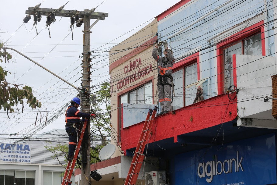 Imbituba retira 600 kg de cabos telefônicos sem uso - Foto: Divulgação/Prefeitura de Imbituba