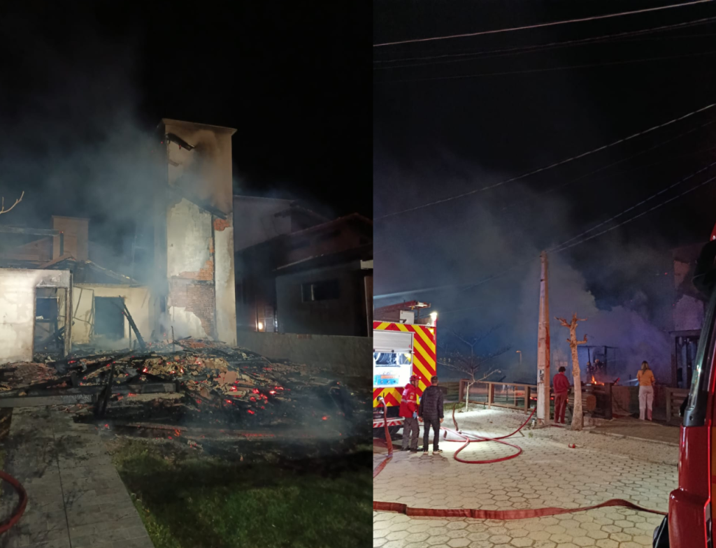Incêndio destrói casa de veraneio em Jaguaruna - Foto: Divulgação/CBMSC