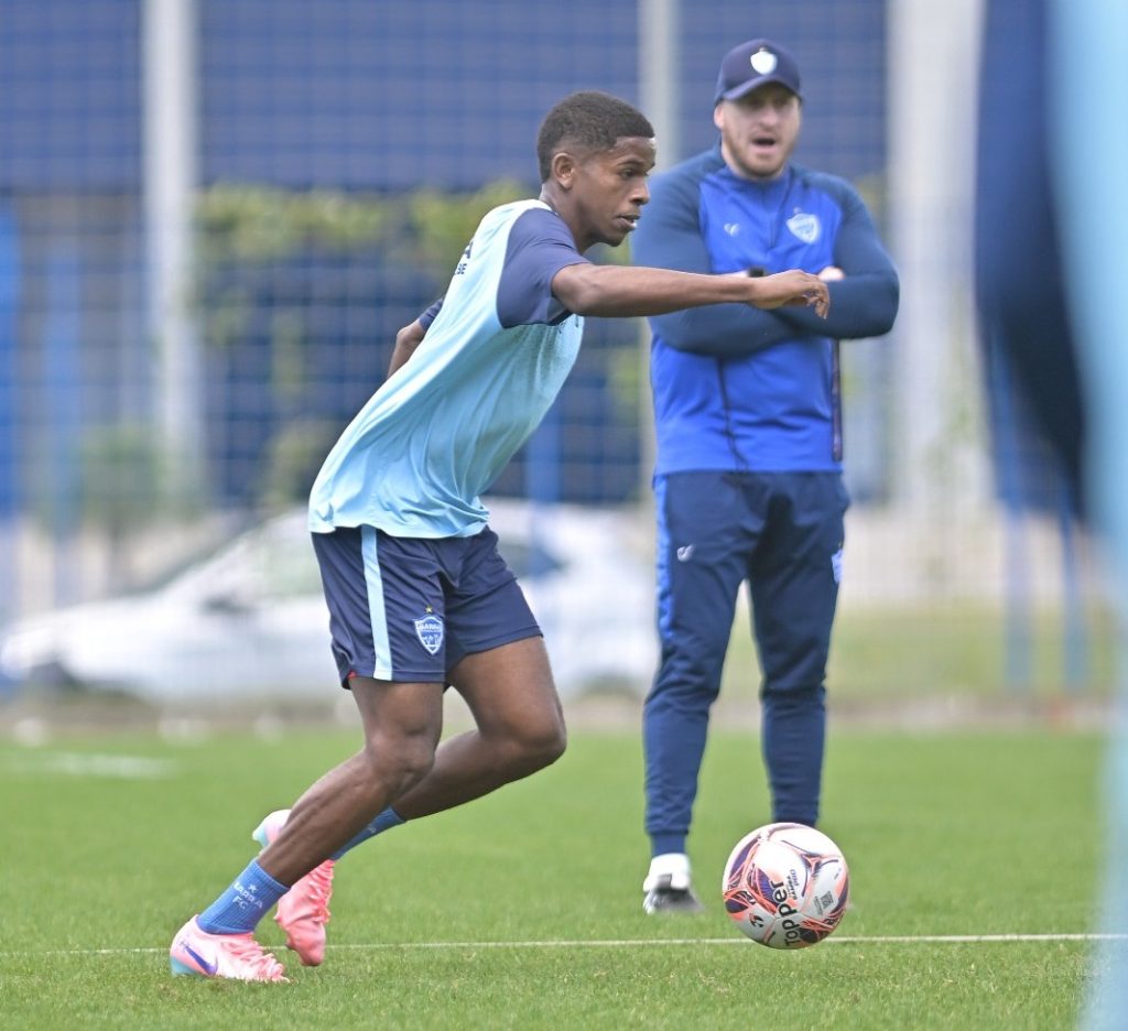 Barra enfrenta o Nação nesta quarta-feira pela Copa SC. - Foto: Divulgação/BFC