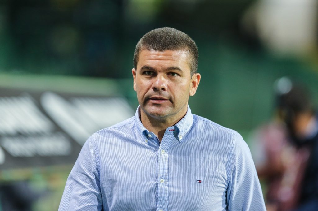 Umberto Louzer deve assumir comando do Criciúma. - Foto: Divulgação