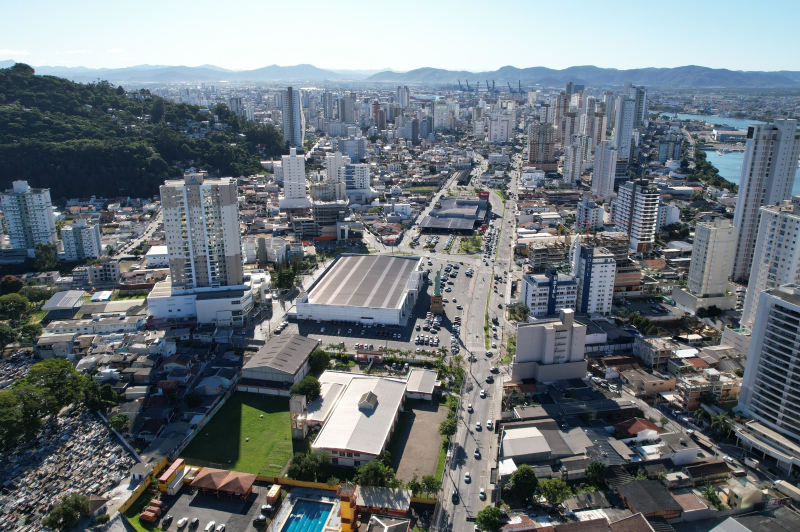 Serviços públicos municipais de Itajaí terão mudanças nos horários de funcionamento até o Dia de Finados. - Foto: Divulgação