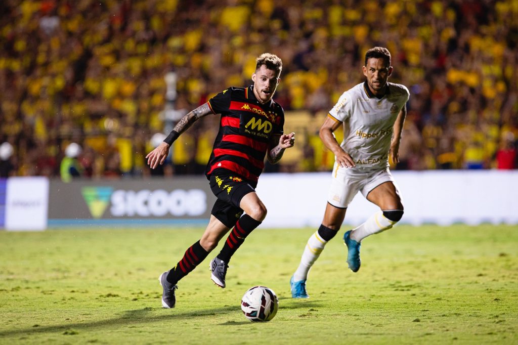 Criciúma deixa escapar o empate diante Sport no Brasileirão da Série B. - Foto: Divulgação/Paulo Paiva/SCR