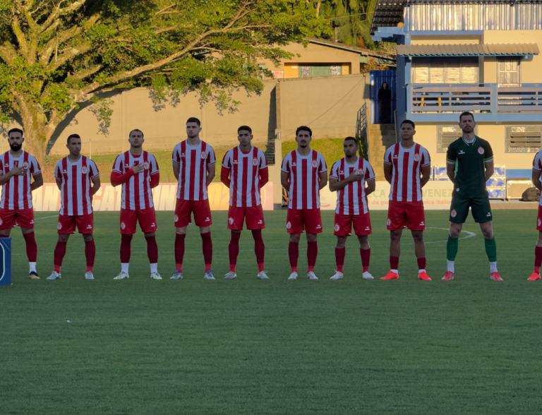 Hercílio Luz encosta nos líderes após vitória sobre o Barra