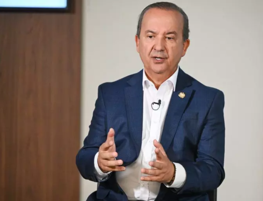 Jorginho Mello é reeleito governador de SC no primeiro turno - Foto: Divulgação/Eduardo Valente