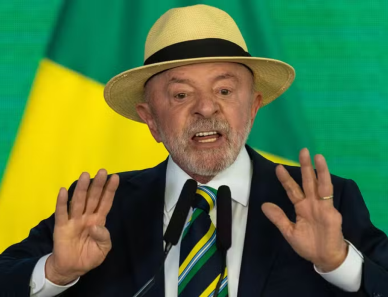 Lula vence o segundo turno e é reeleito presidente do Brasil
