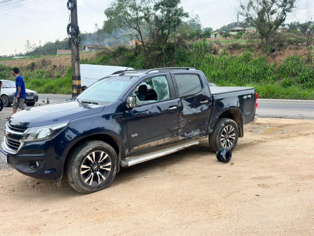 Motociclista de 44 anos fica gravemente ferido em acidente na SC-370 - Foto: Divulgação/CBMSC