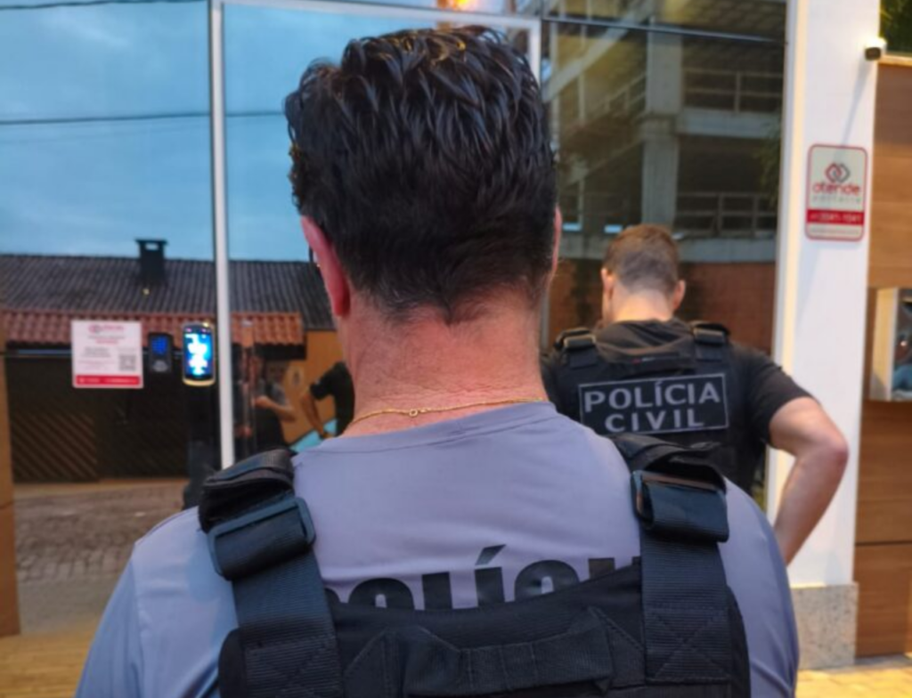 Operação da Polícia Civil mira contratos de publicidade em SC - Foto: Divulgação/PCSC