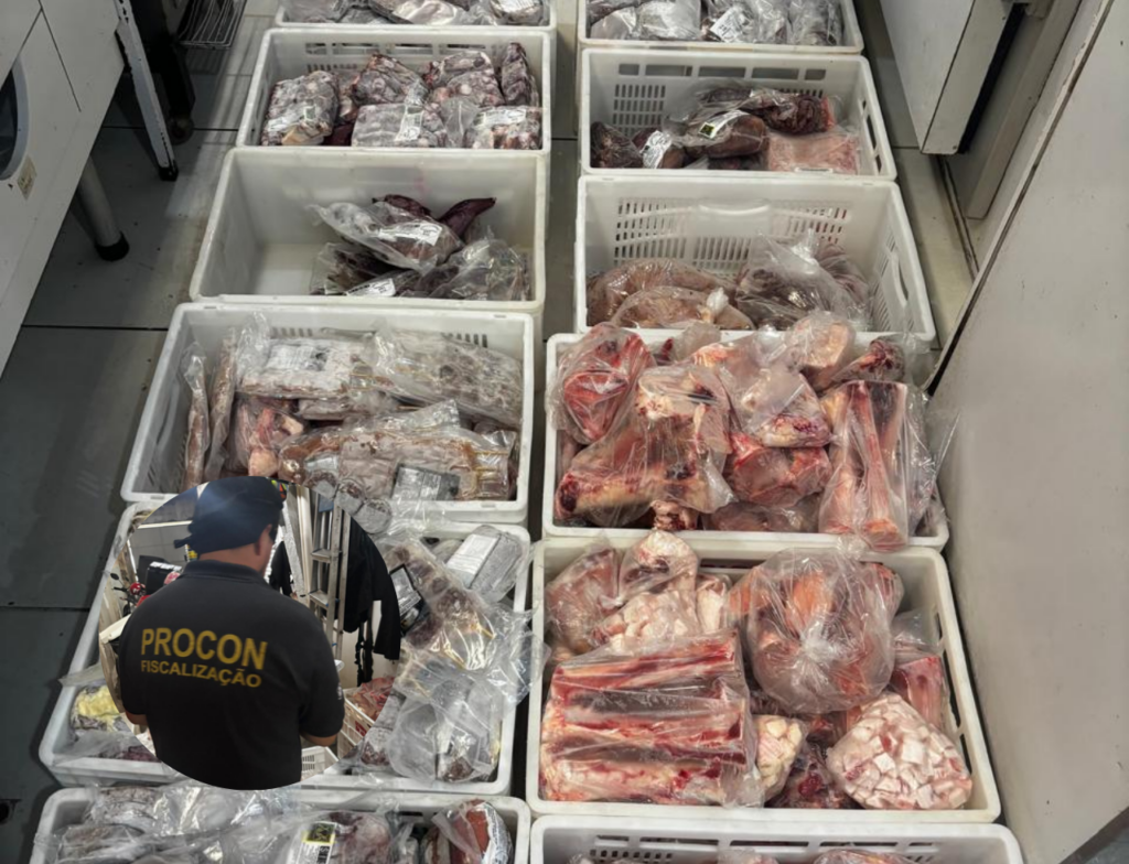 Procon apreende 249 quilos de carne imprópria para consumo em Florianópolis - Foto: Divulgação/PMF