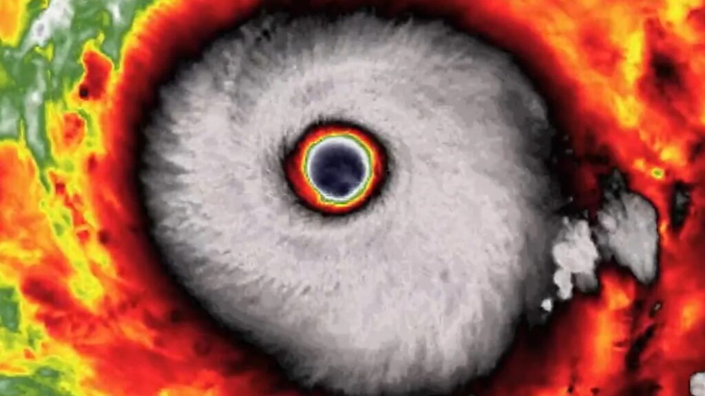 Super tufão Champi atinge ventos de 360 km/h e ameaça Taiwan e China - Foto: Reproduçaõ/MetSul / JTWC