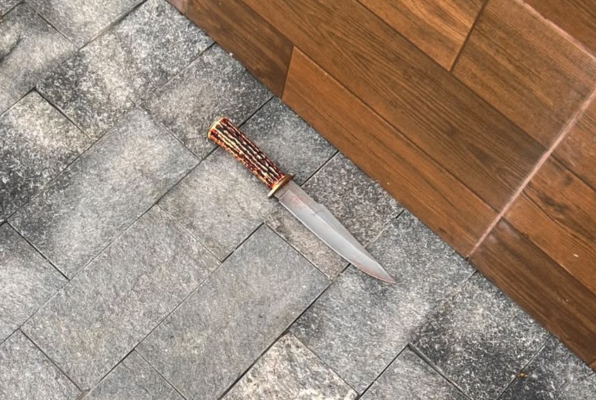 Suspeito por morte de ex-companheira e de outro homem é preso após colidir veículo em muro em Balneário Arroio do Silva. - Foto: Divulgação/PMSC