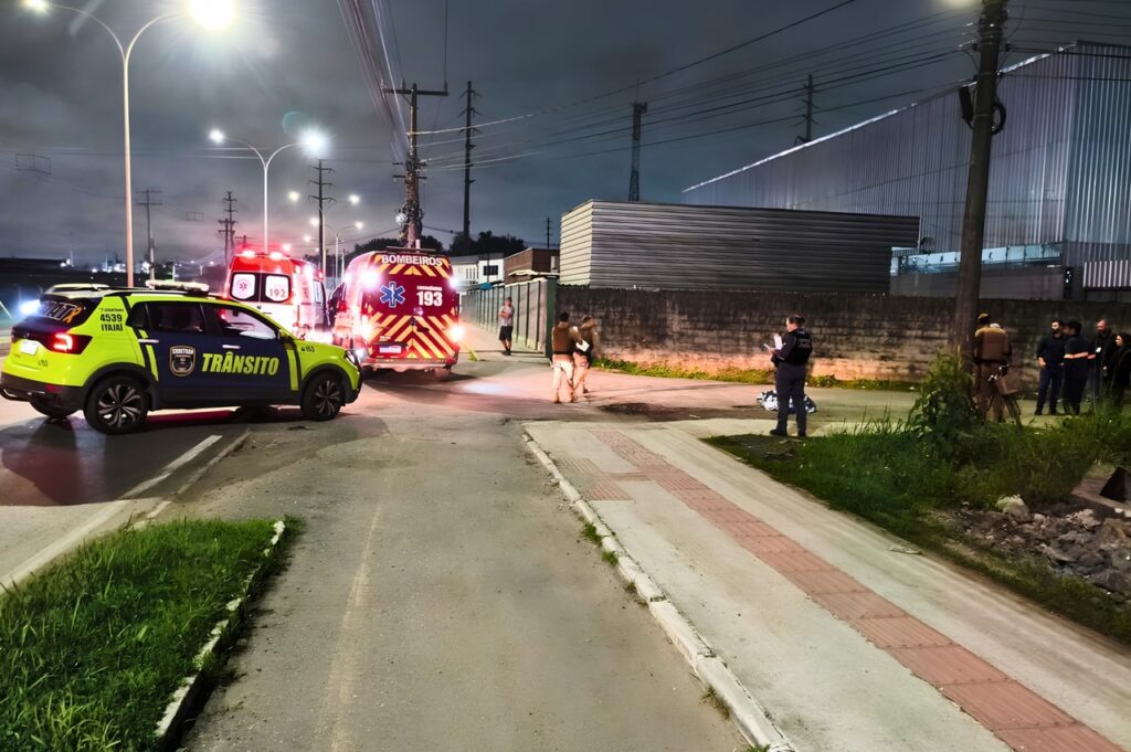 Ciclista morre atropelado por caminhão em Itajaí - Foto: Divulgação/PMI