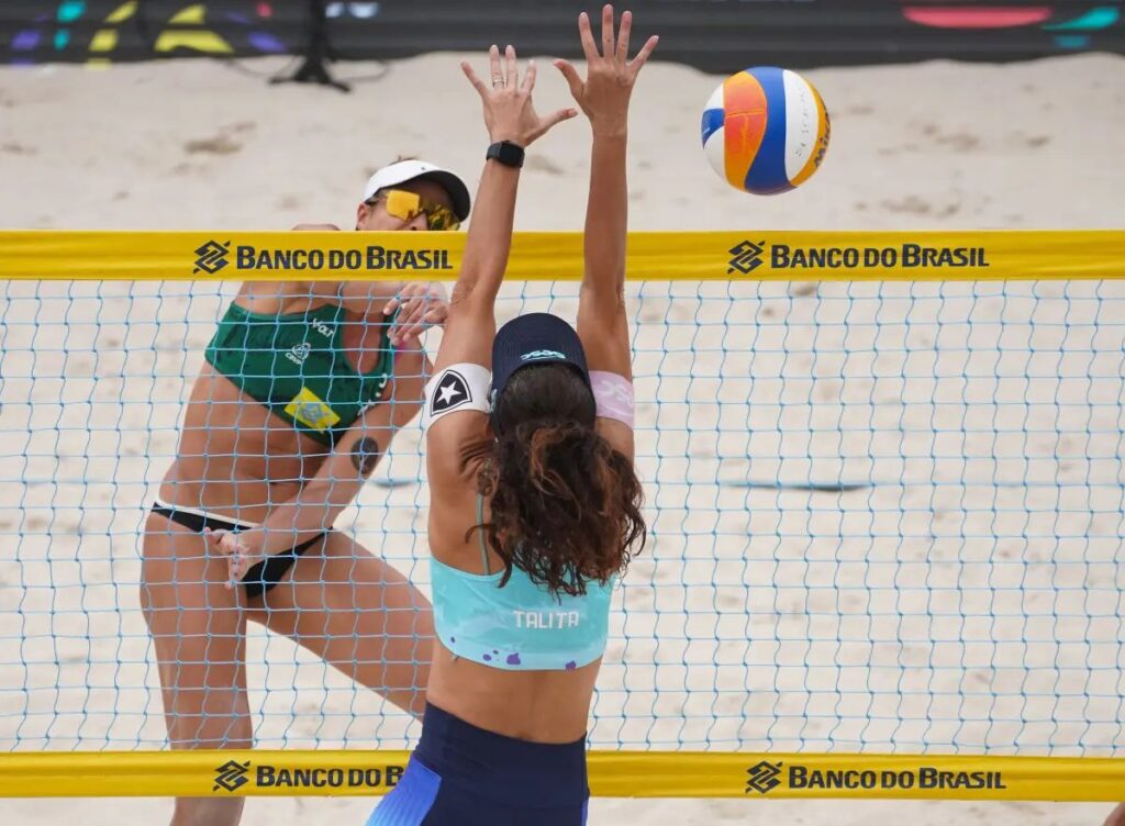 Itapema recebe etapas dos circuitos Brasileiro e Mundial de Vôlei de Praia. - Foto: Divulgação